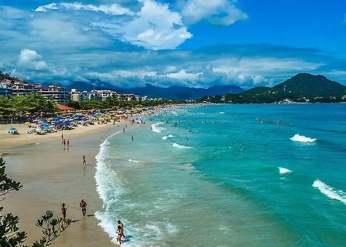 Apto. Ubatuba Praia Grande 2qts 2ban a 100m do mar